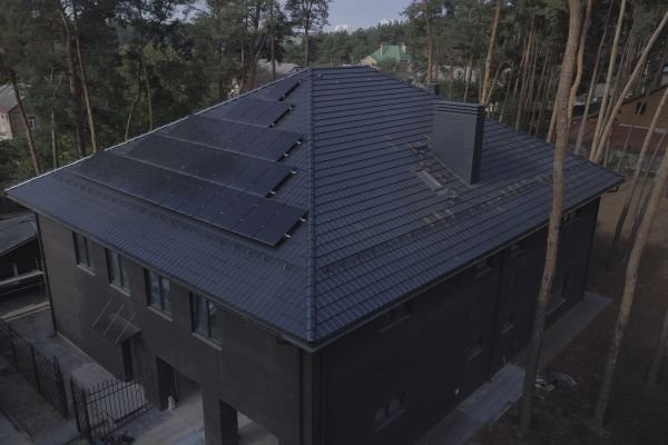 637 - Сонячна станція 10 кВт під власне споживання для приватного будинку